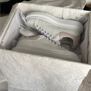 Alexander McQueen Snickers Shoes